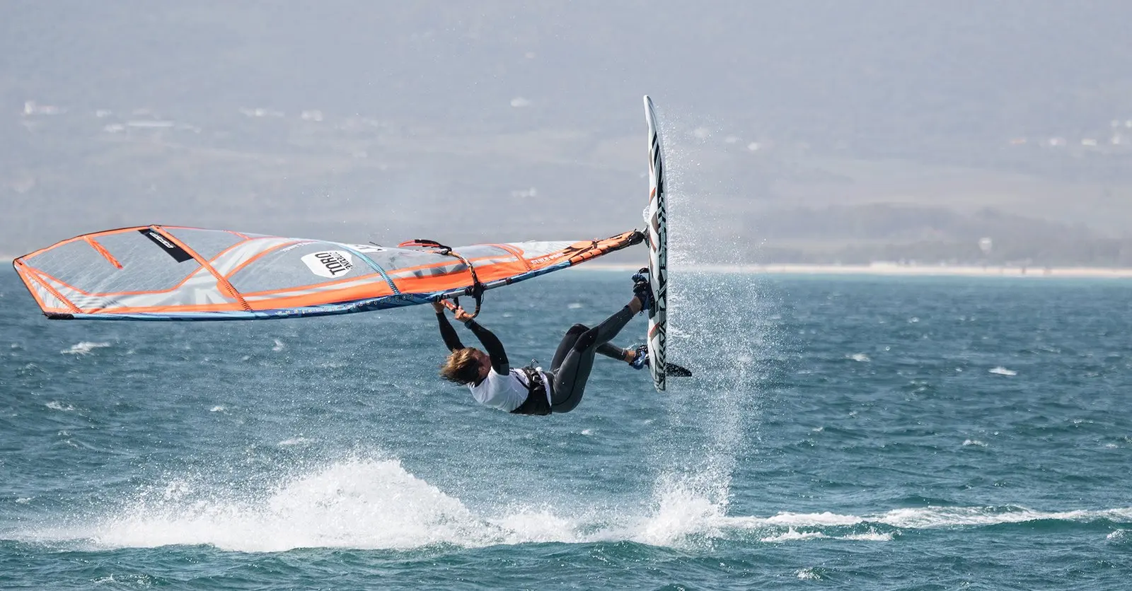 Surf, kite y windsurf — fotografía de John Ortiz