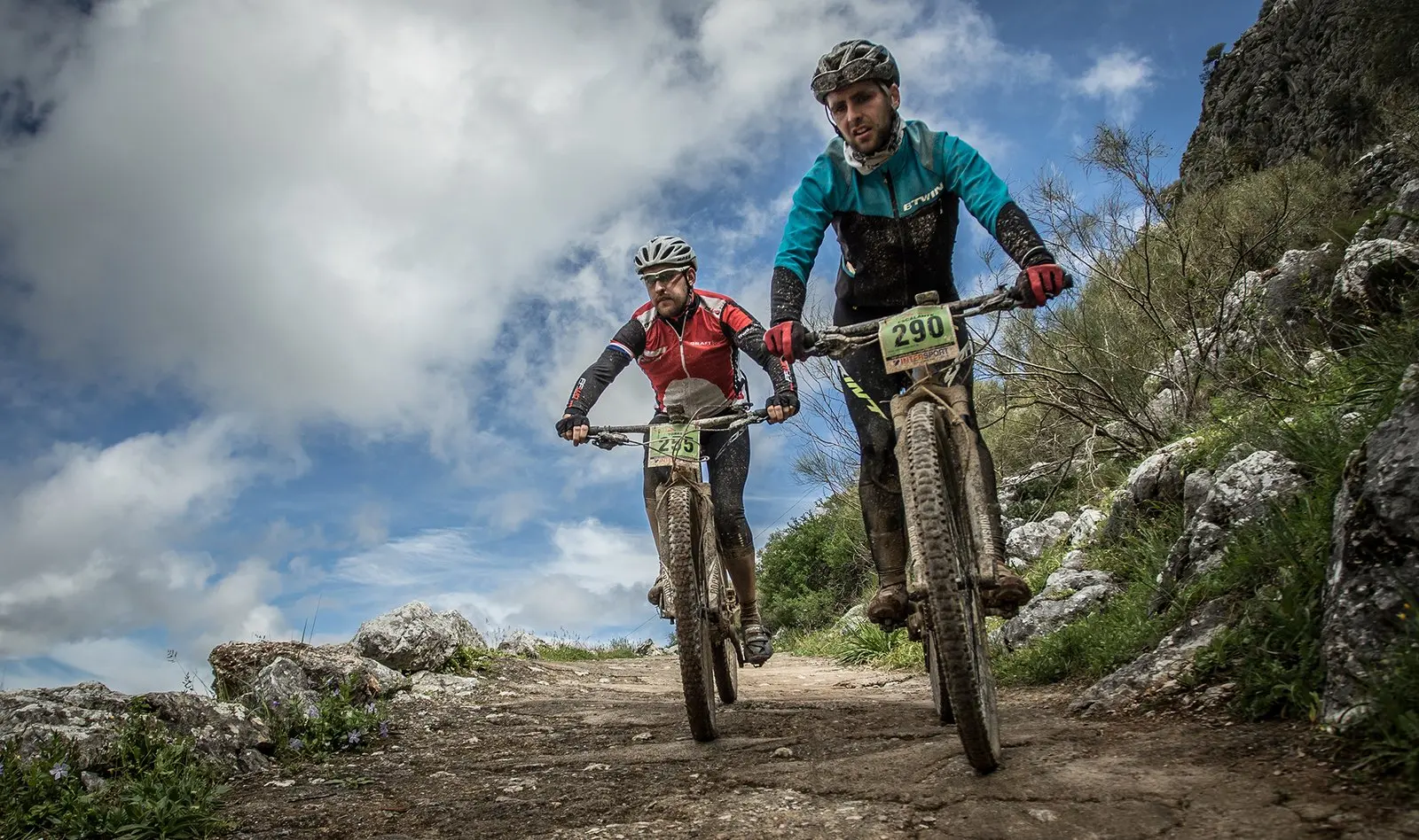 BTT y ciclismo — fotografía de John Ortiz
