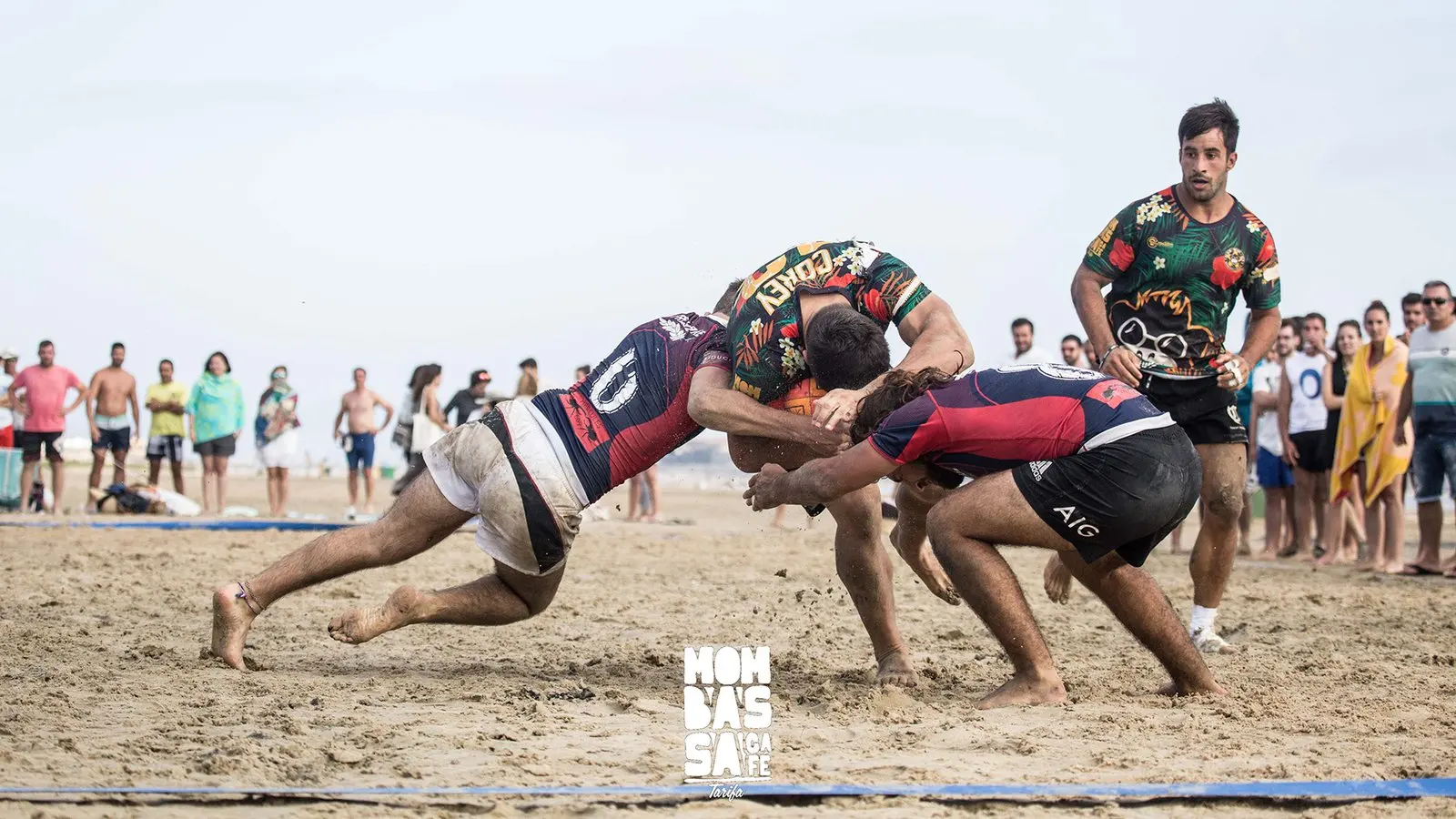 Enduro y rugby — fotografía de John Ortiz